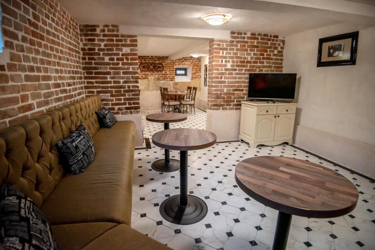 Ana Boutique Bed & Breakfast Alba Iulia Luaran gambar