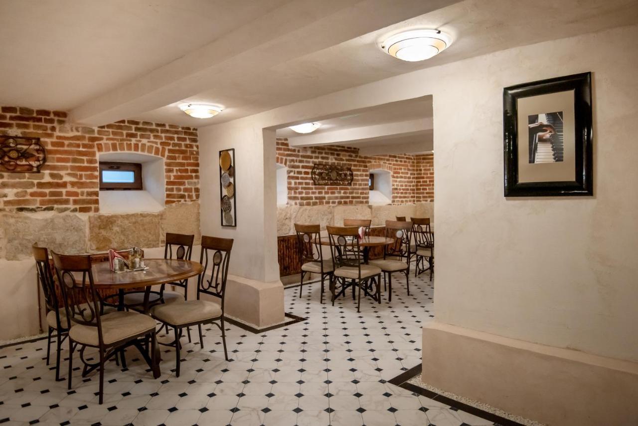 Ana Boutique Bed & Breakfast Alba Iulia Luaran gambar