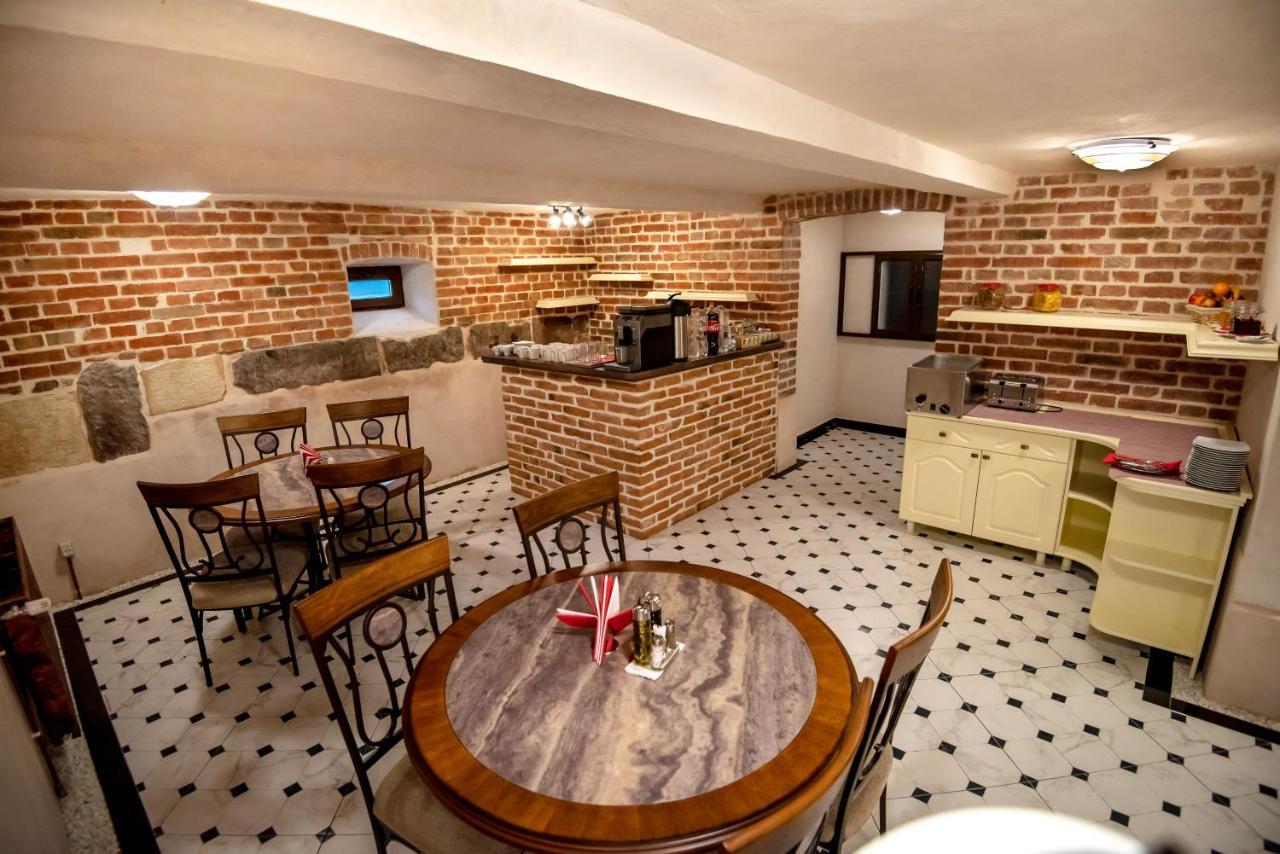 Ana Boutique Bed & Breakfast Alba Iulia Luaran gambar