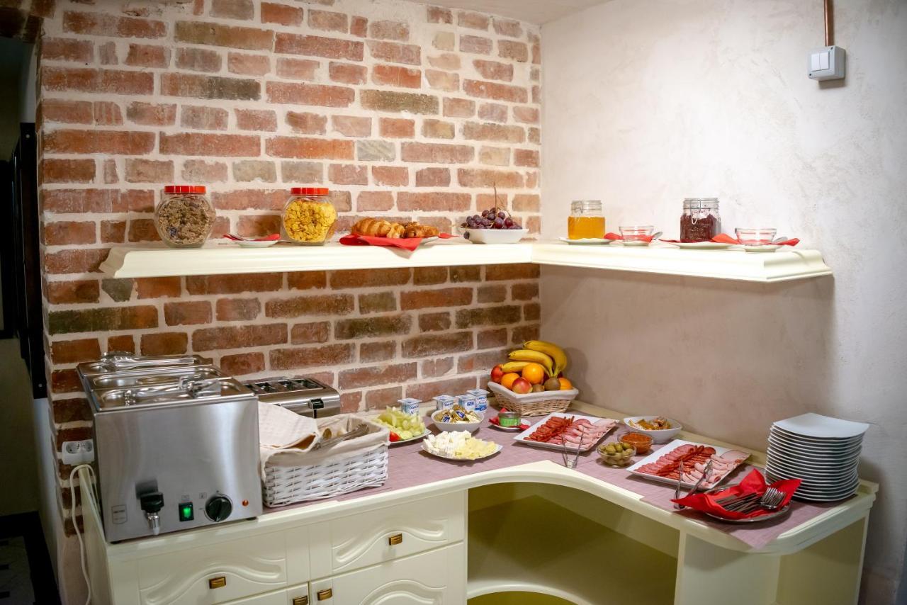 Ana Boutique Bed & Breakfast Alba Iulia Luaran gambar